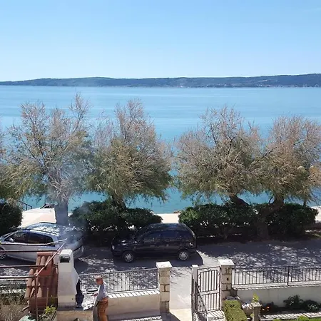 Guest house Mateljan 1715 Kastela
